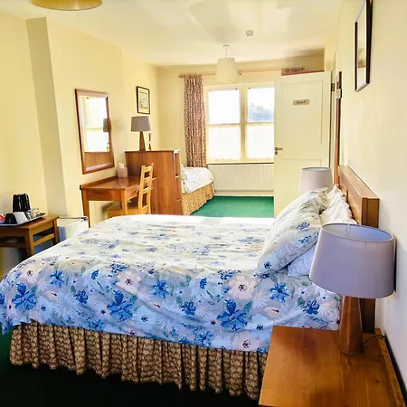 Tatis Bake-away Bed & Breakfast