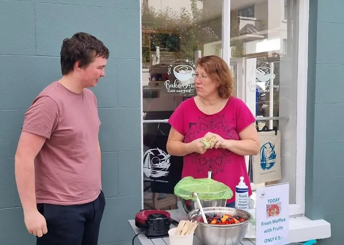 Bed & Breakfast Tatis Bake-away Roundstone